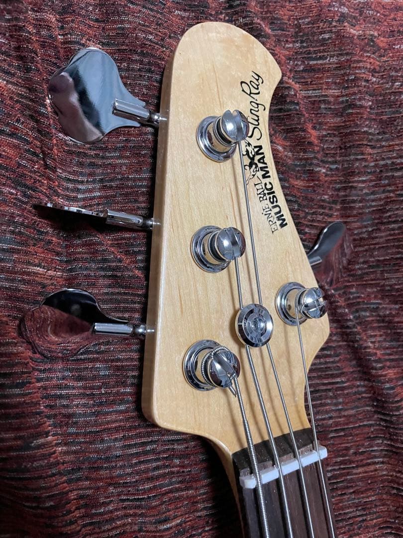 stingray タイプ　　ベース　ノーブランド