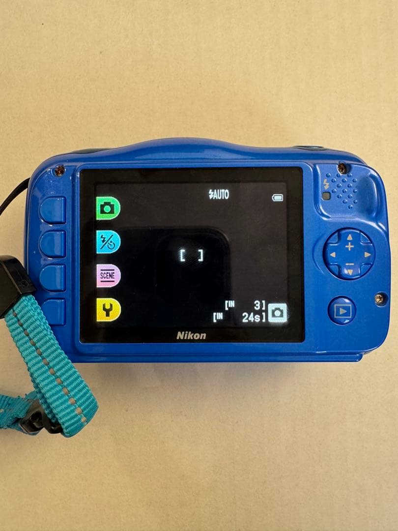 Nikon COOLPIX 防水デジタルカメラ