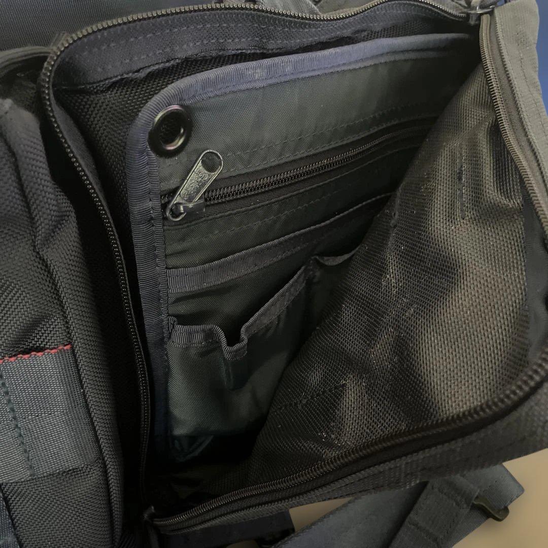 ぐ*う様 BRIEFING✖️BEAMS ビジネスバッグ　ネイビー　ビームス　ブ