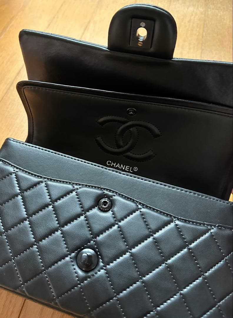 シャネル　ノベルティ　ブラックタイプ　ショルダーバッグ