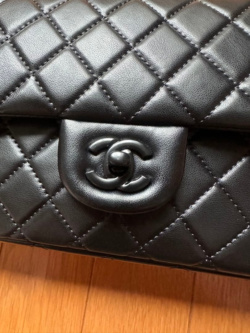 シャネル　ノベルティ　ブラックタイプ　ショルダーバッグ