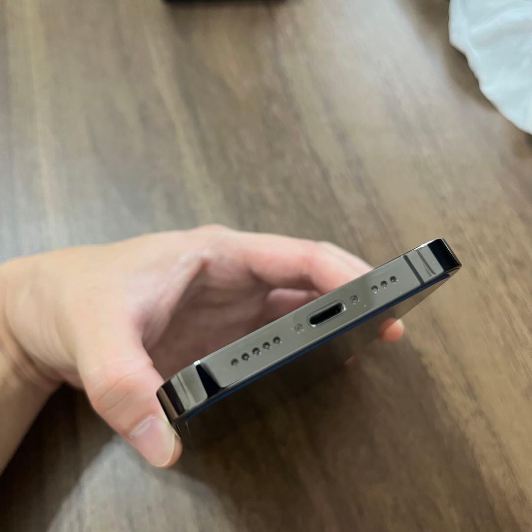 Apple iPhone 13 Pro グラファイト 本体　128gb