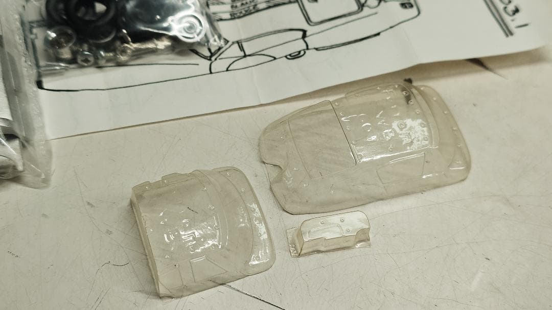 d*9様 Ferrari 250 SWB 1/43メタルキット。