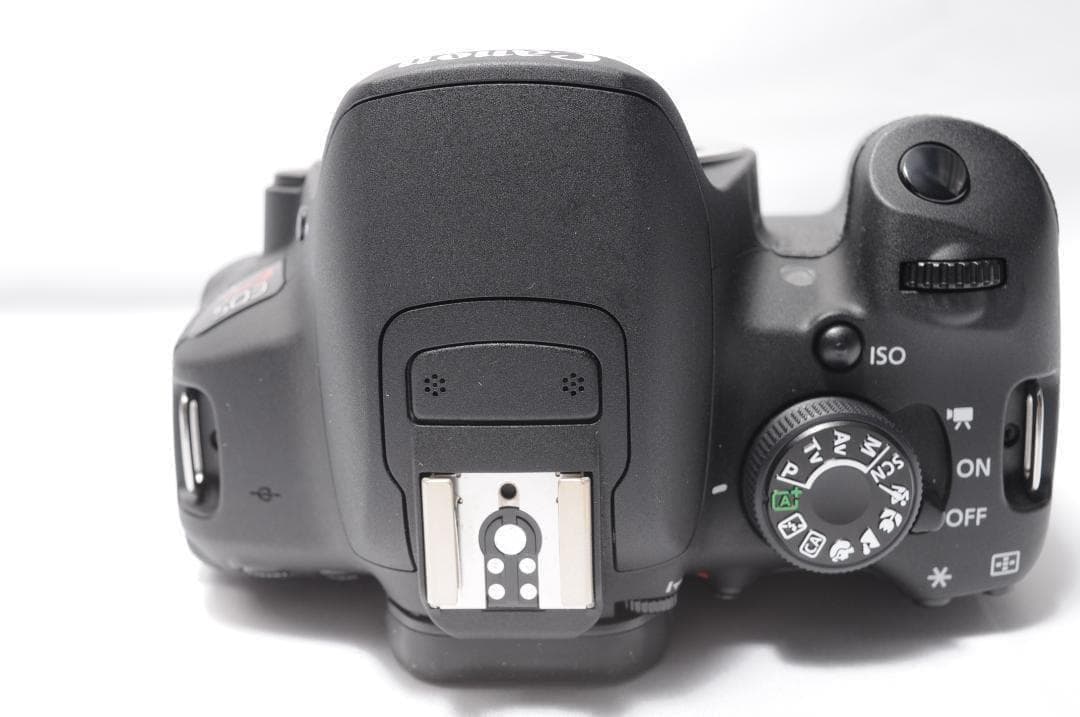 ✨Canon Kiss X7i✨ショット数少❣️スマホ転送❣️自撮り❣️高機能❣️美品❣️