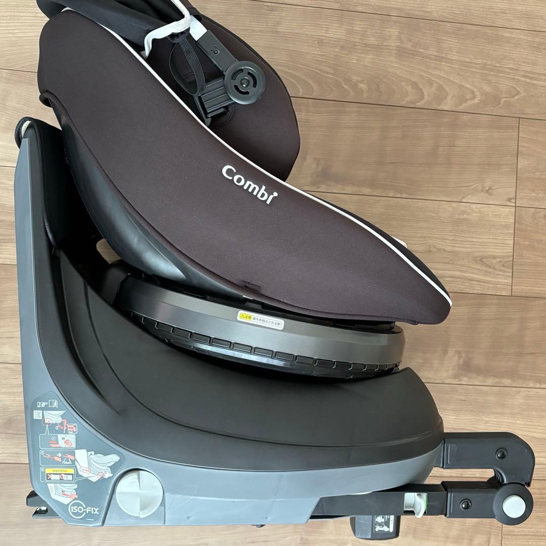 CombiクルムーヴスマートISOFIXエッグショックNeo（西松屋限定モデル）
