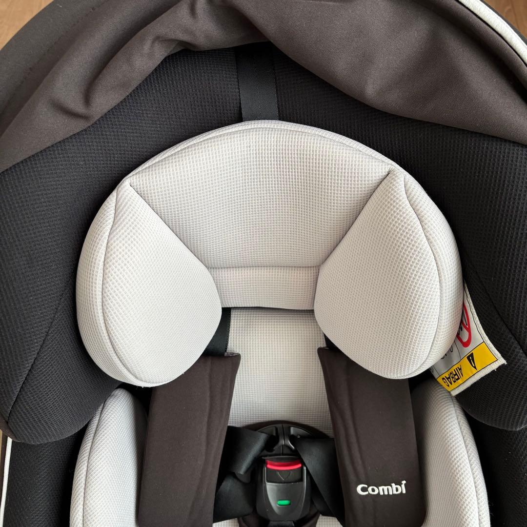 CombiクルムーヴスマートISOFIXエッグショックNeo（西松屋限定モデル）