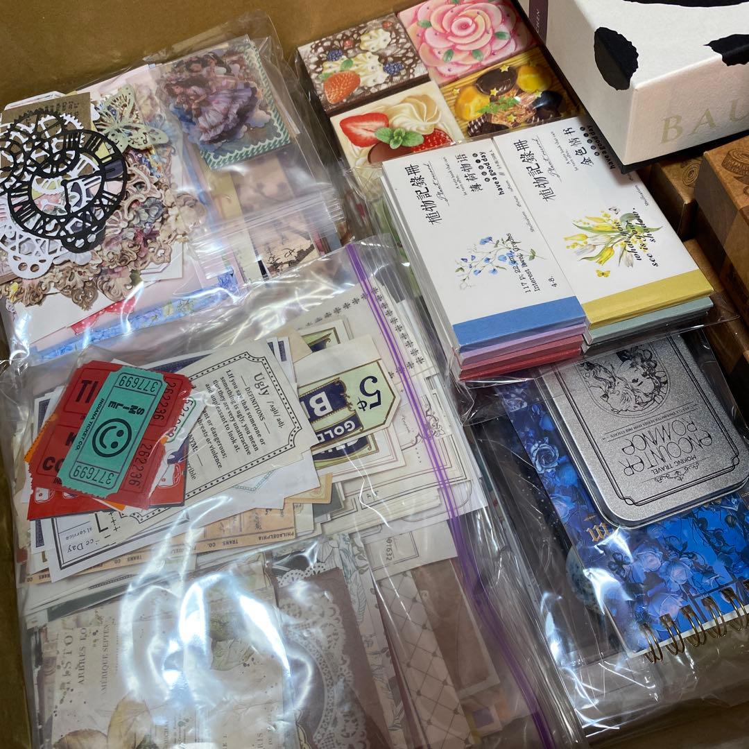 100サイズ 紙モノ コラージュ素材 大量まとめ売り