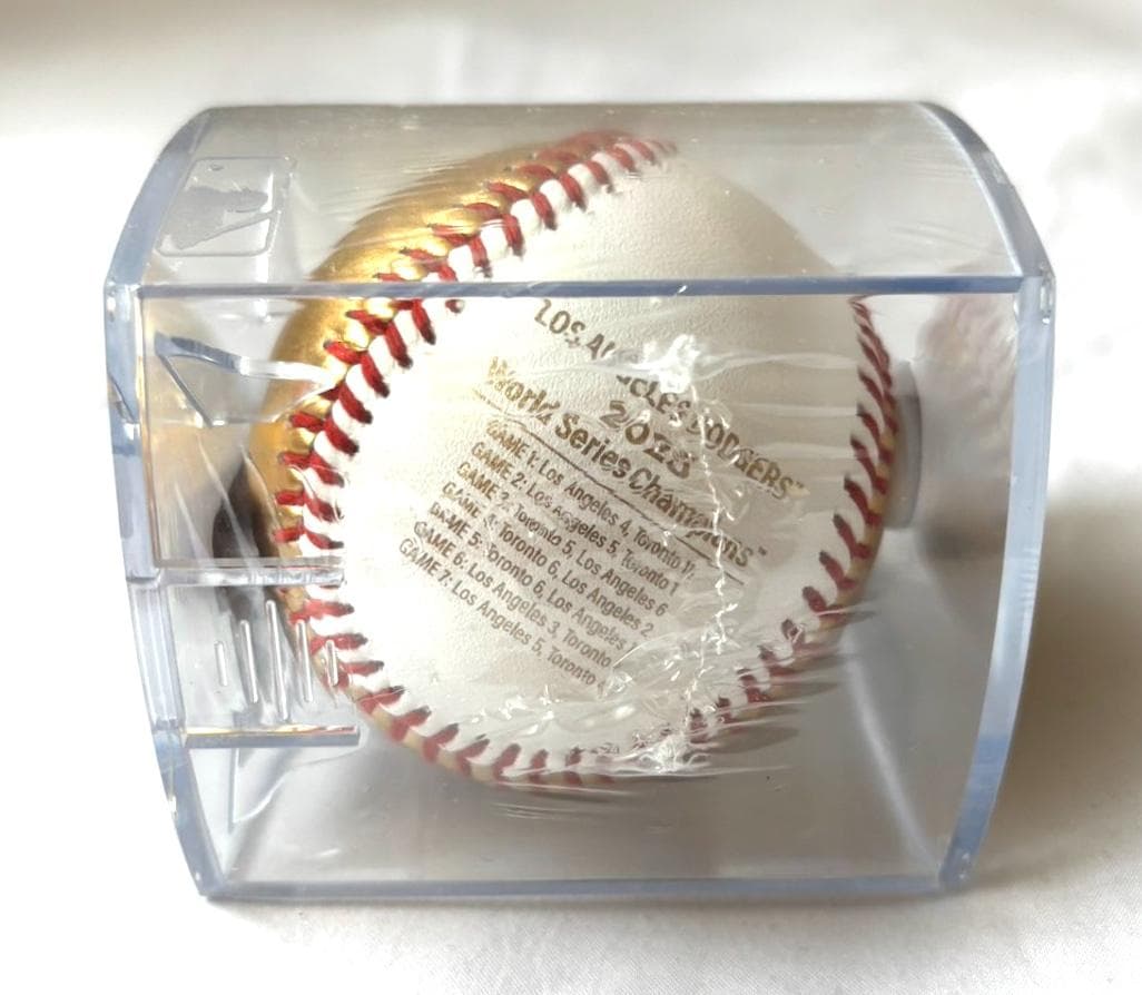 MLB公式 2025 ドジャース 世界一記念ボール ゴールド 全試合スコア入り