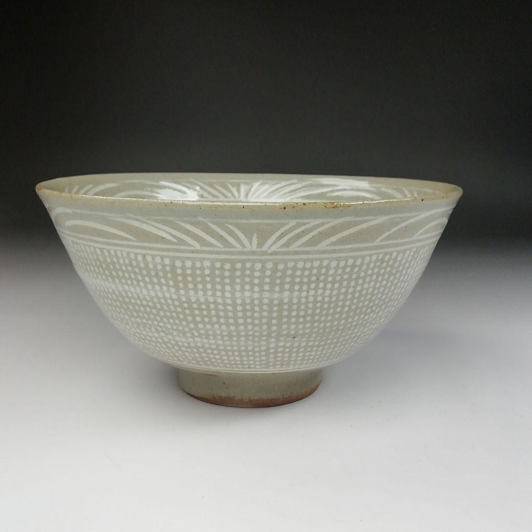 Ｔ４３４　茶碗　『三島手刷毛目　茶碗』『黃仁哲 作』　共箱　抹茶碗　茶道具