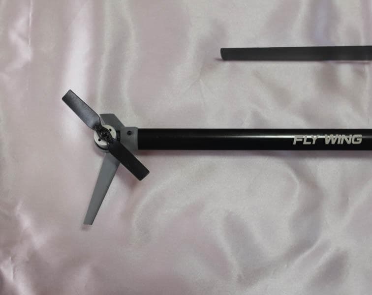 FWー200 GPS内蔵ヘリコプター　背面安定