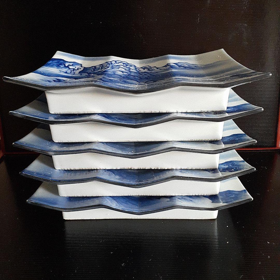 染め付け屏風形剣岳絵図角皿5客