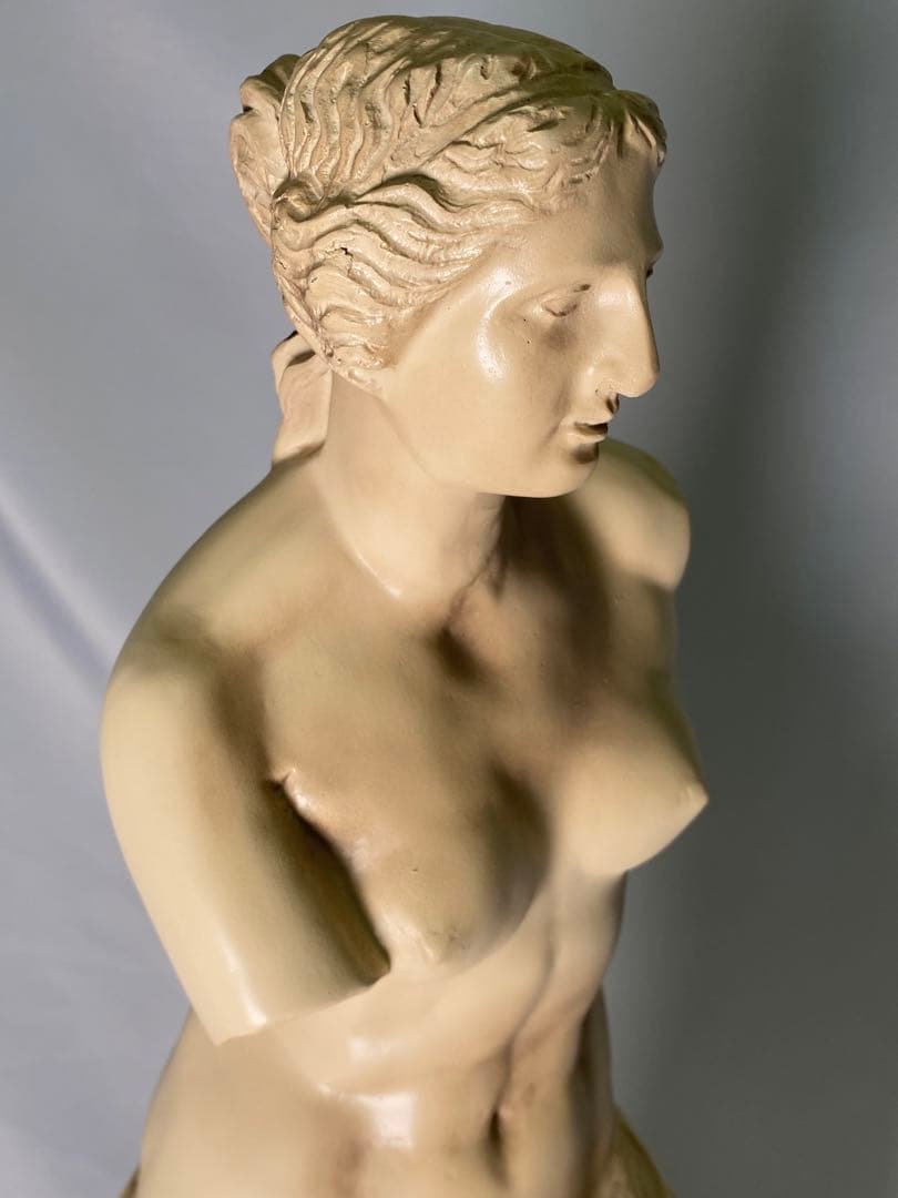 1923❣️ ルーブル美術館の至宝　ミロのヴィーナス像