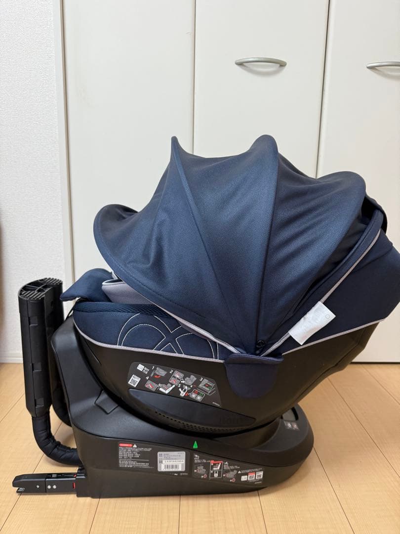 エールベベ クルット4i グランス プラチナネイビー BF887