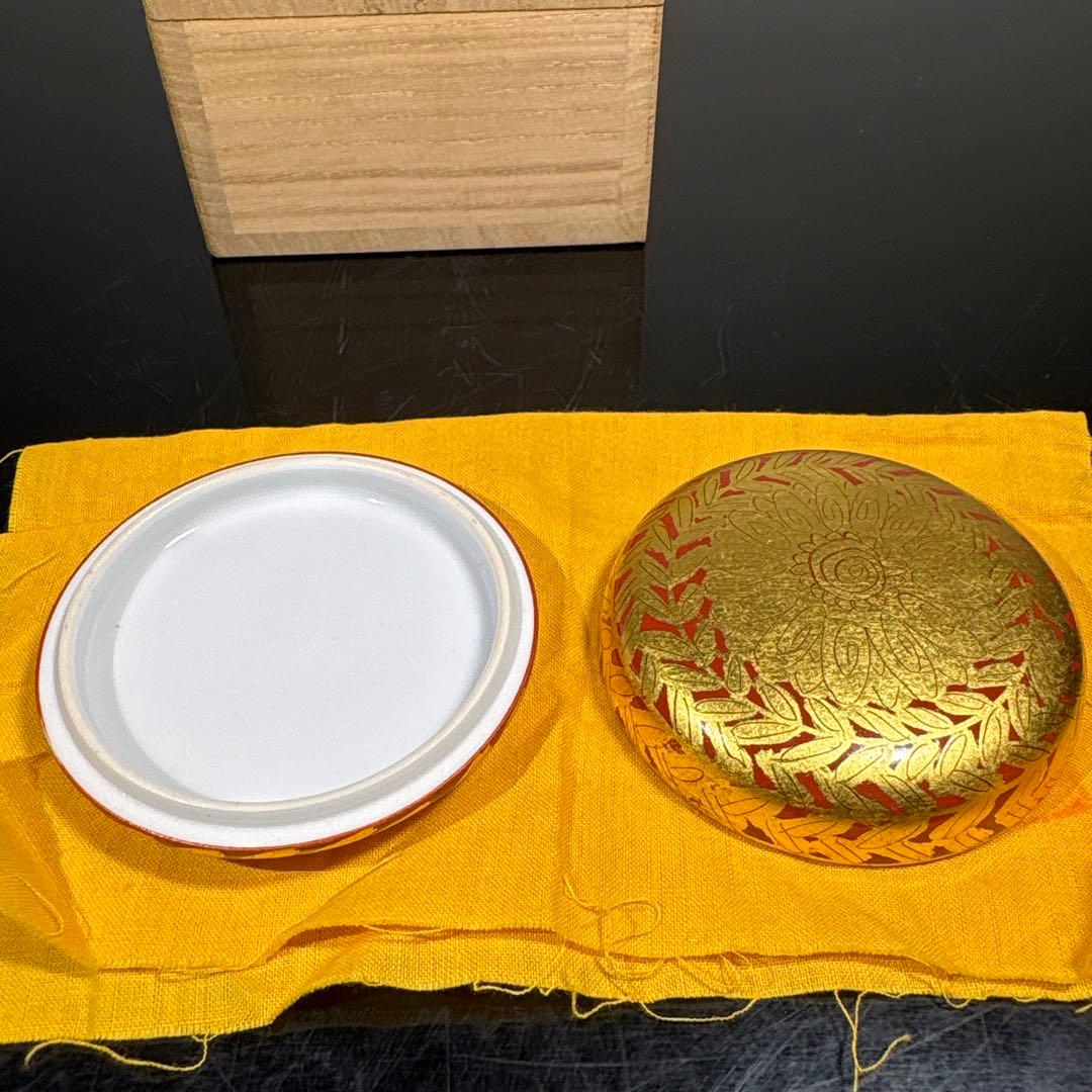 真作　小野珀子　金襴手香合