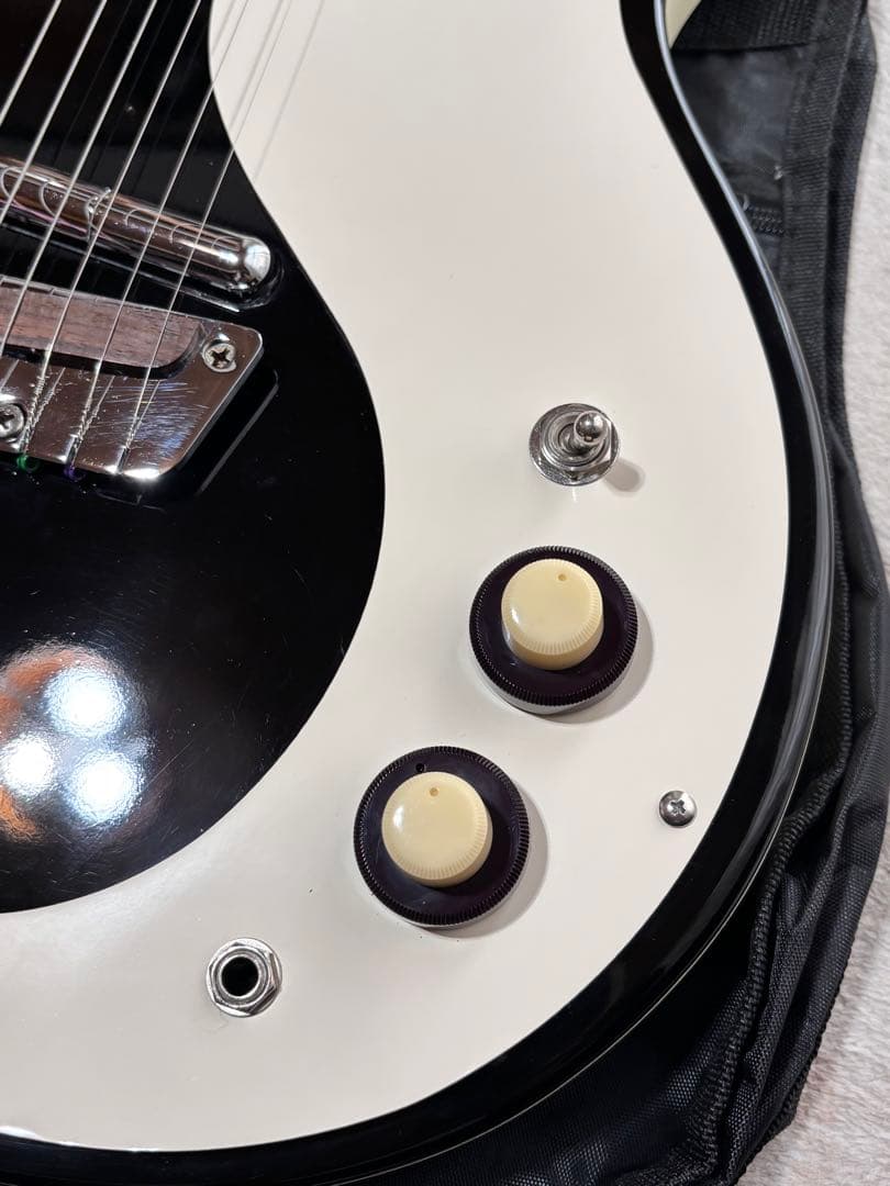超美品！メンテナンス済み　Danelectro 59 DC