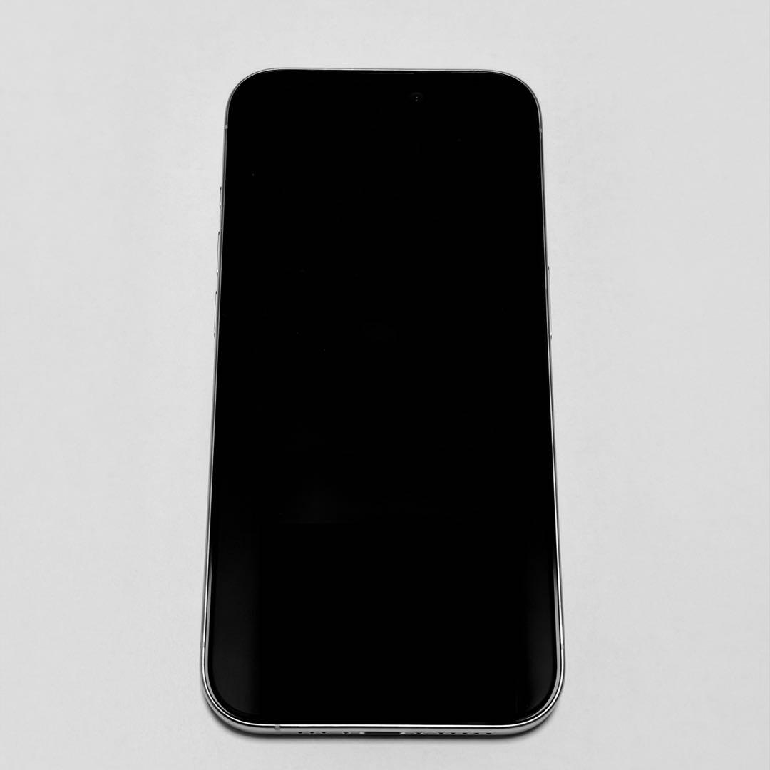 u*a様 Apple iPhone 15 Pro SIMフリー ホワイトチタニウ