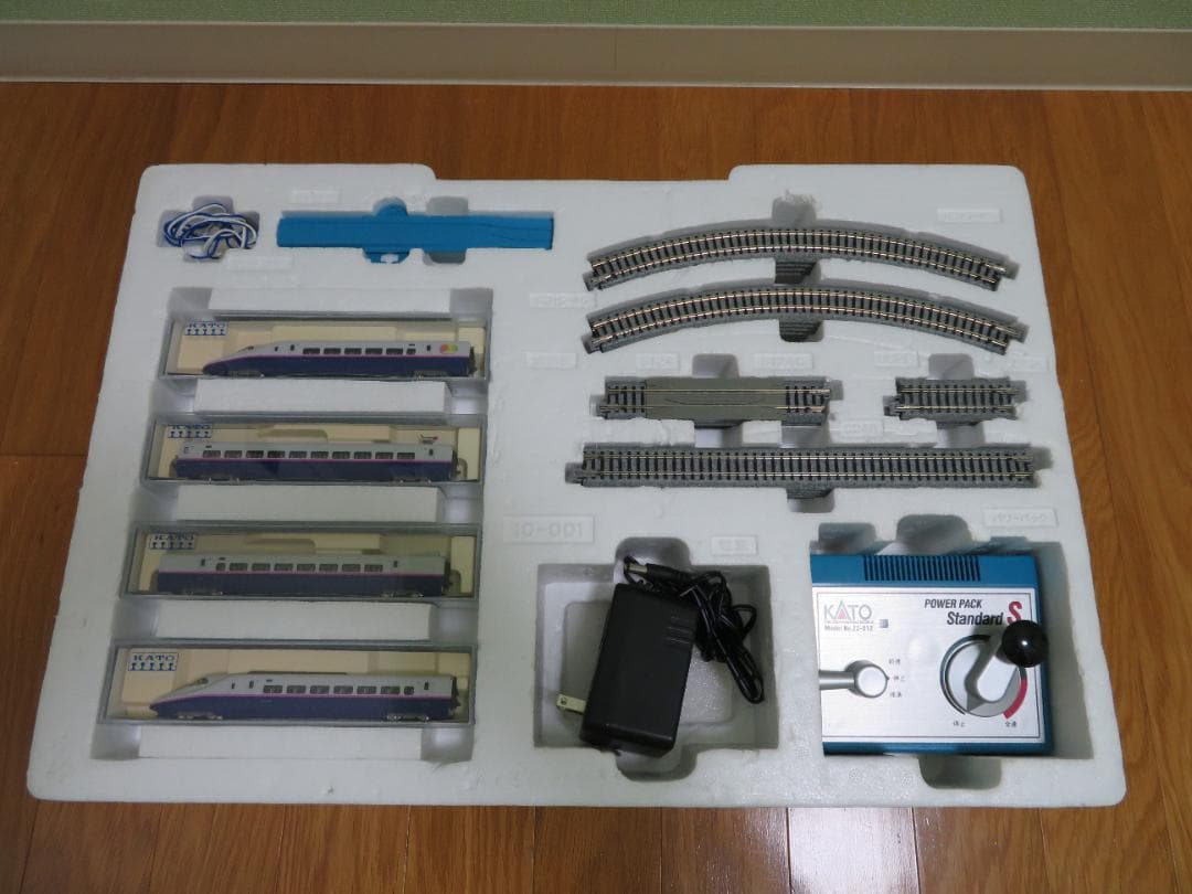 Nゲージ スターターセット・スペシャル E2系新幹線 「はやて」