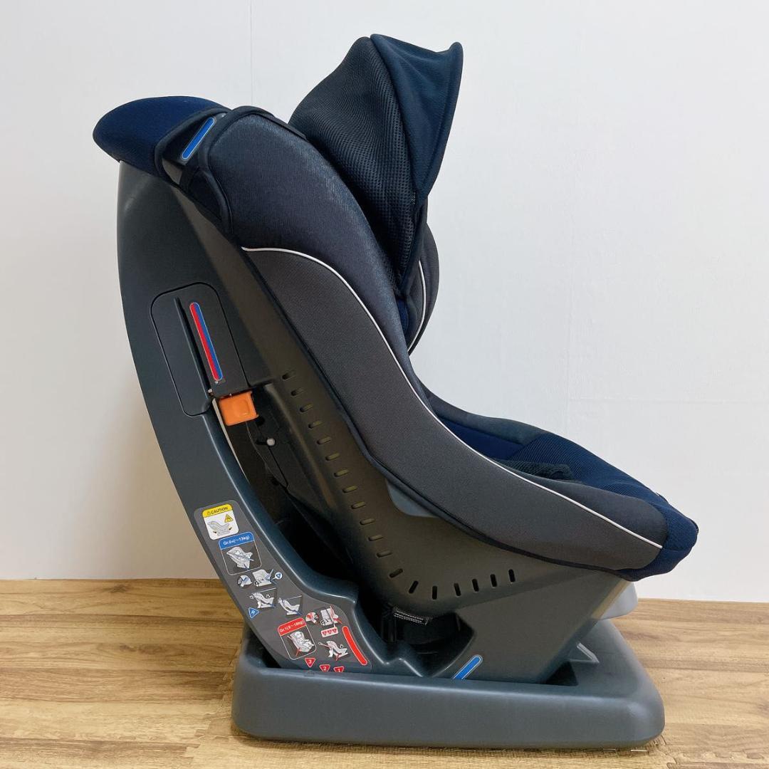 美品】コンビ　ウィゴーグランデ サイドプロテクション ネイビー　チャイルドシート