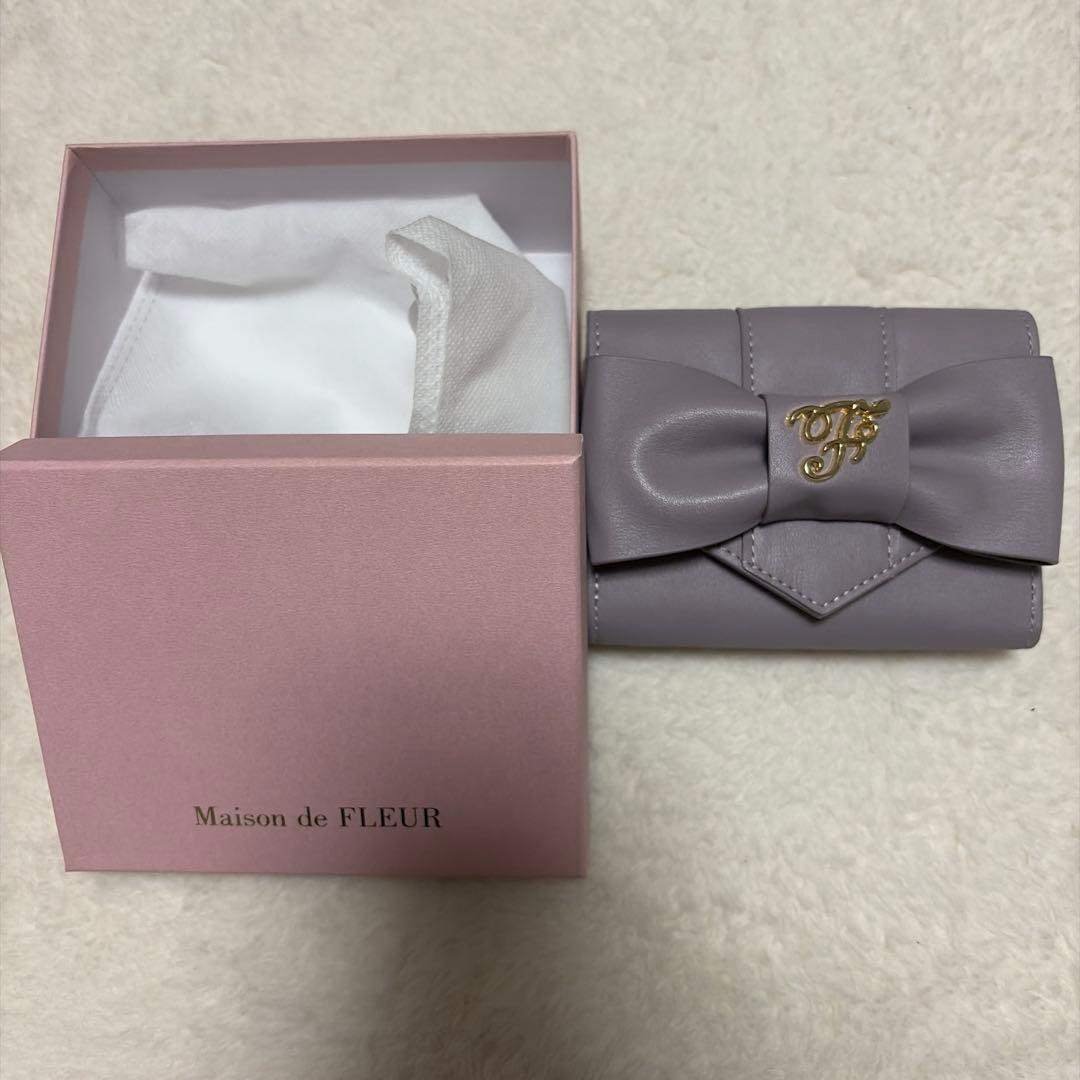Maison de FLEUR リボン三つ折り財布