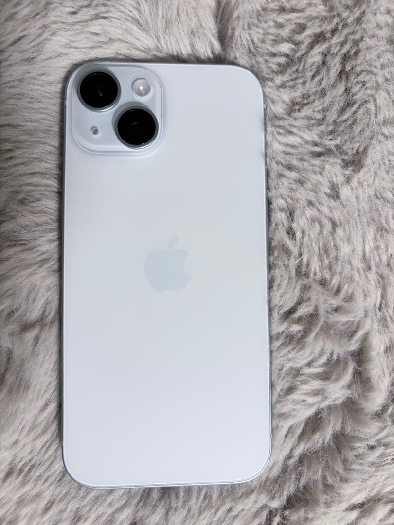 Apple iPhone 15 ブルー 256G 本体 SIMフリー　ほぼ新品