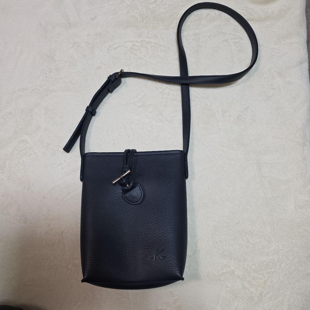 JUNKO YAMADAさま専用キタムラネイビー 合成皮革 ショルダーバッグ