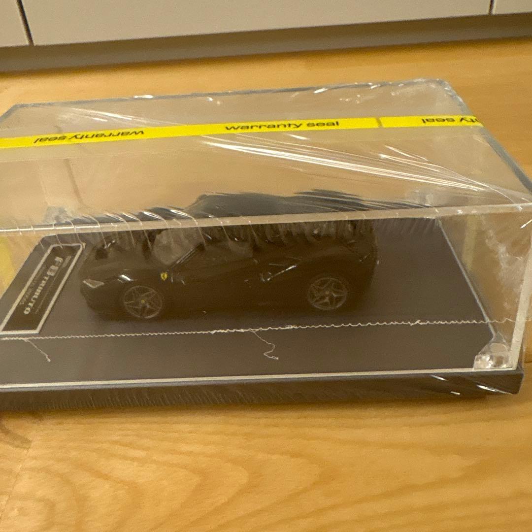 Ferrari F8 Tributo ブラックミニカー　非売品