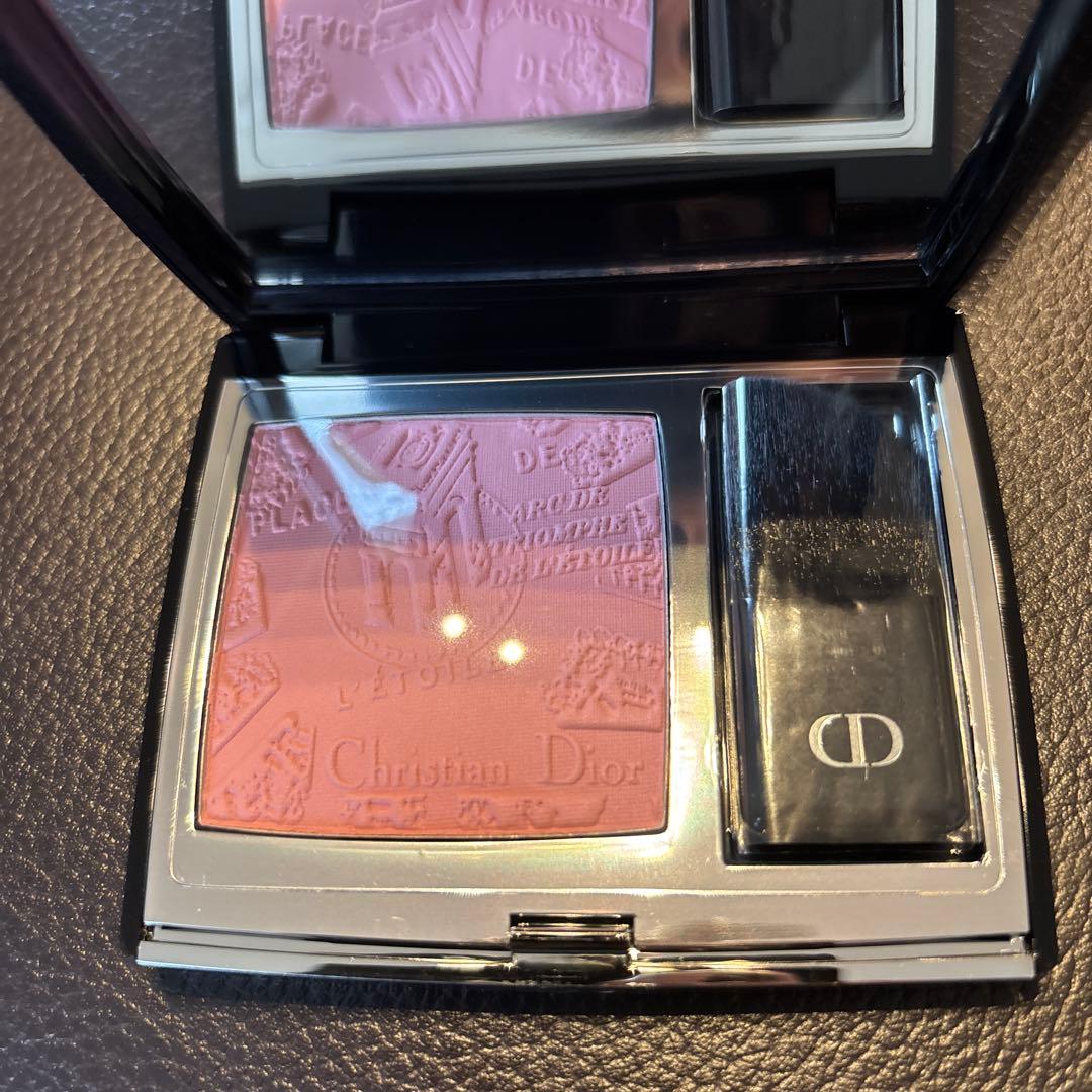 ディオールスキン　ルージュブラッシュ　388トリオンフ　サテン　チークカラー