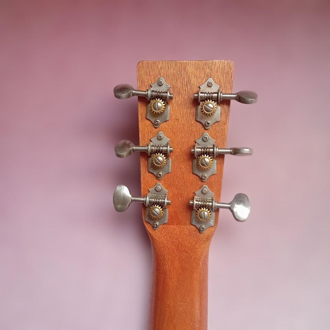 ミニアコースティックギター