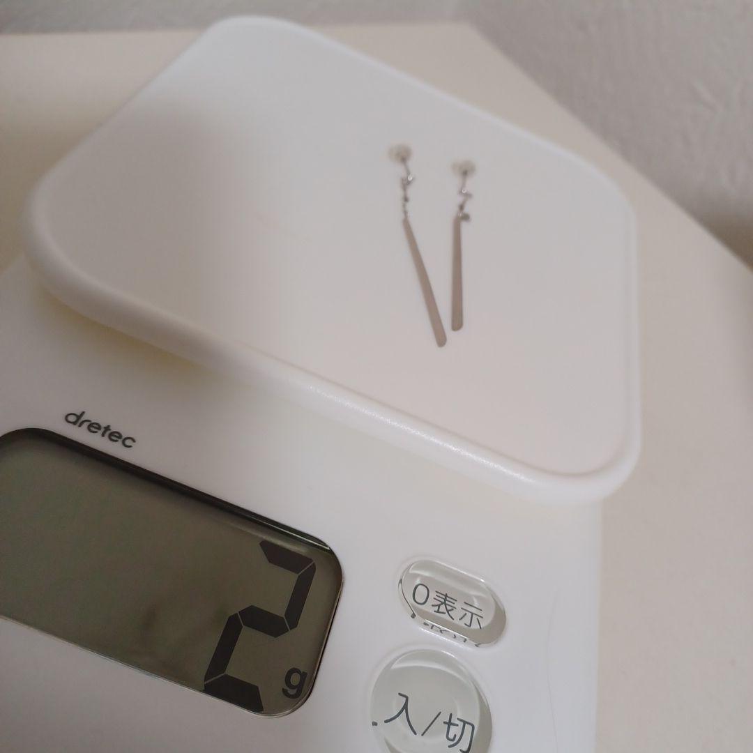 k18WG ロングピアス。