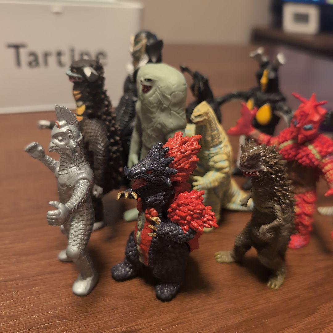 ウルトラマン怪獣フィギュア 13体セット