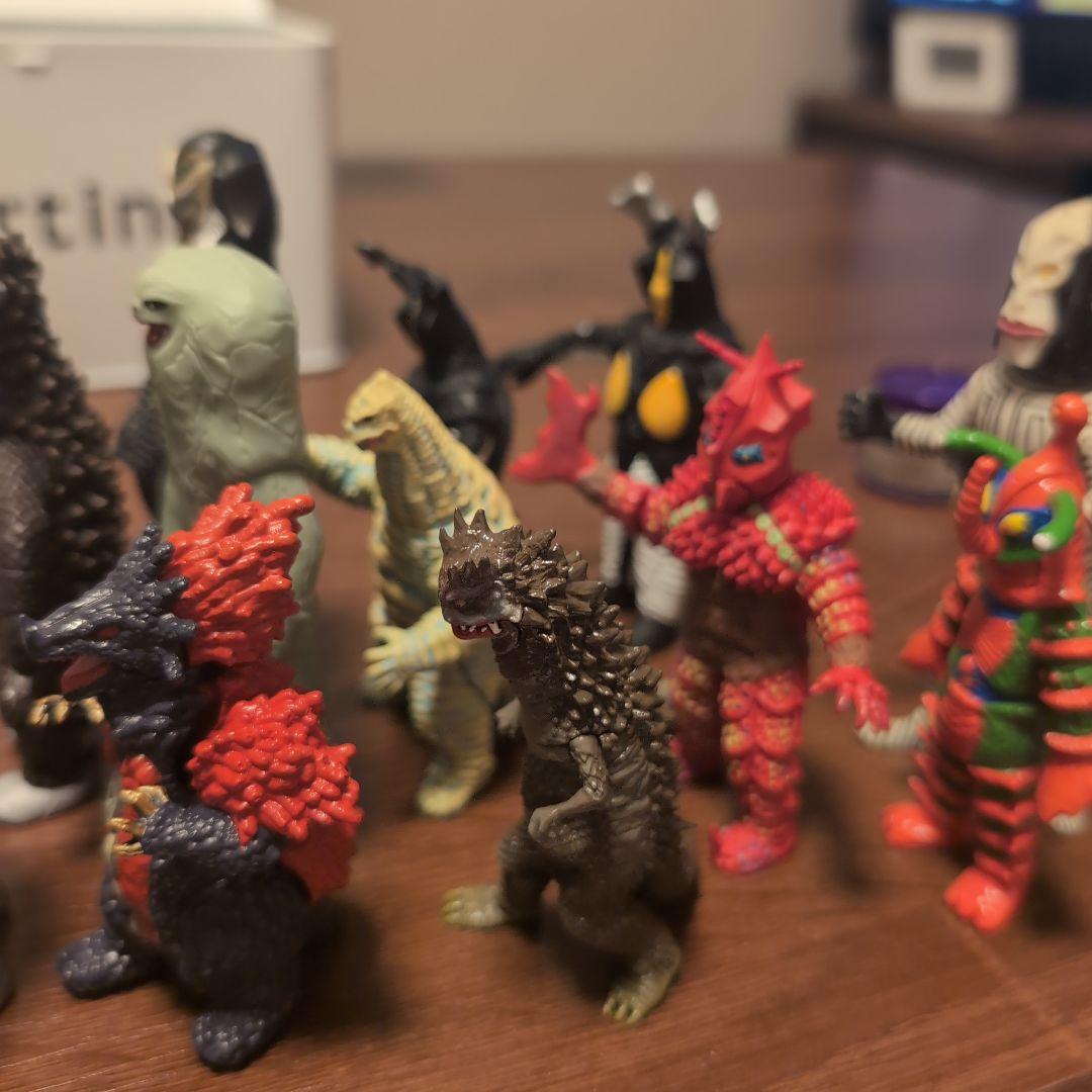 ウルトラマン怪獣フィギュア 13体セット