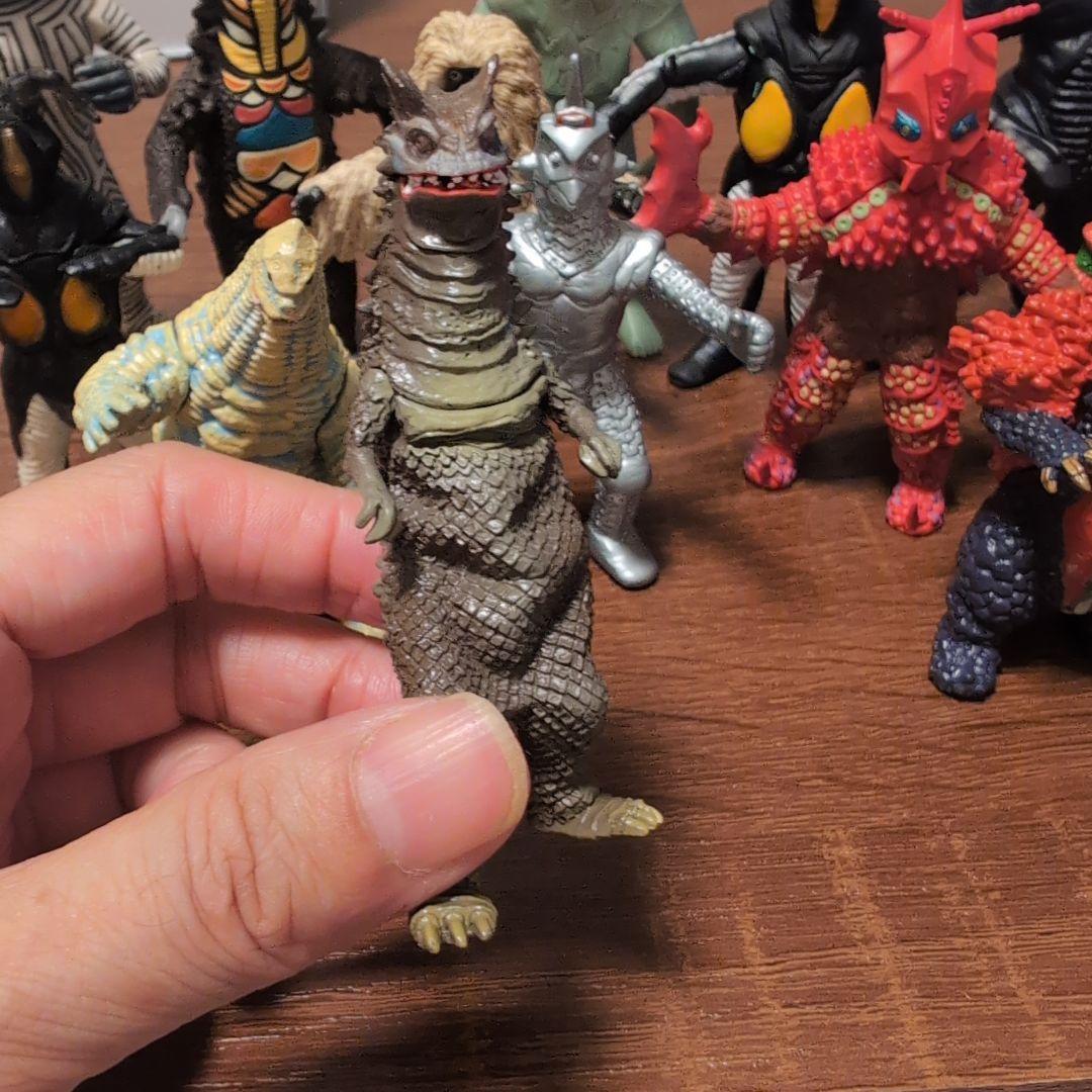 ウルトラマン怪獣フィギュア 13体セット