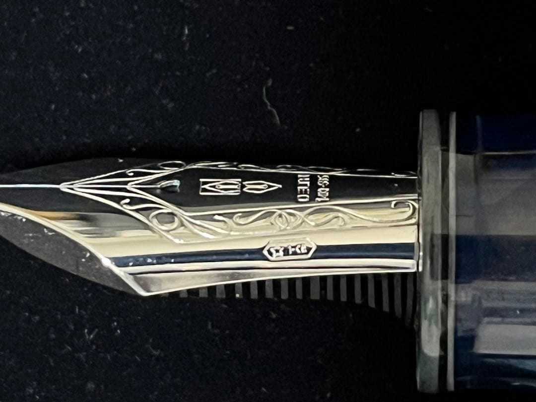 デルタ ドルチェビータ デモンストレーター オーバーサイズ