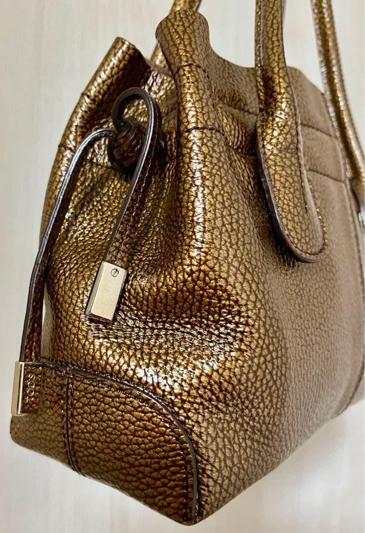 hkaroukrai様　トッズ　ハンドバッグ