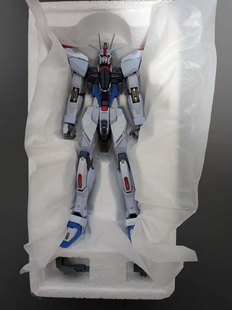 L BUILD フリーダムガンダム　  SPARKLE Ver.