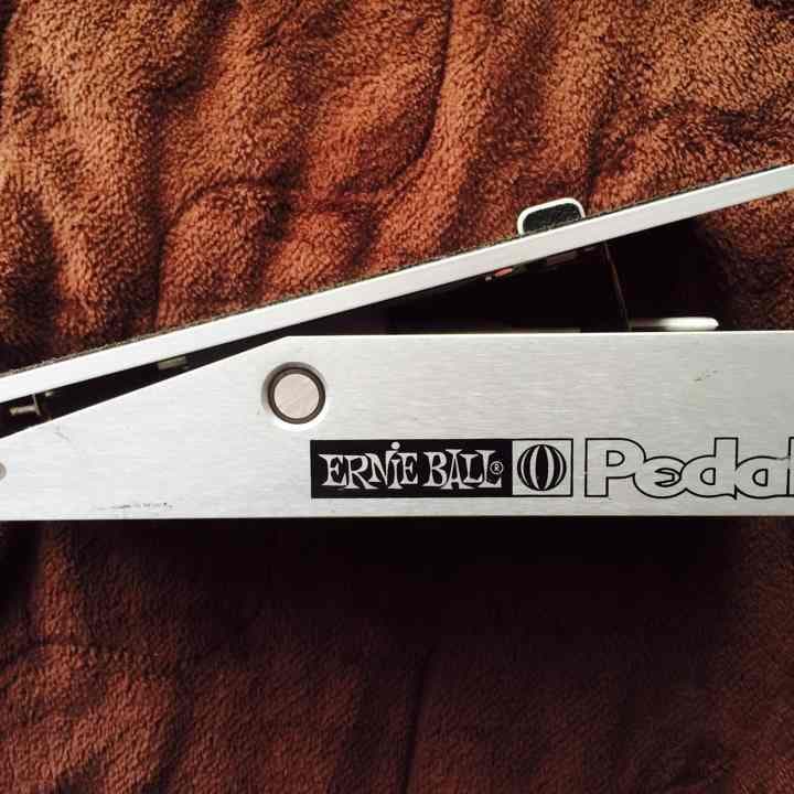 値下げ！ボリューム＆スイッチペダル