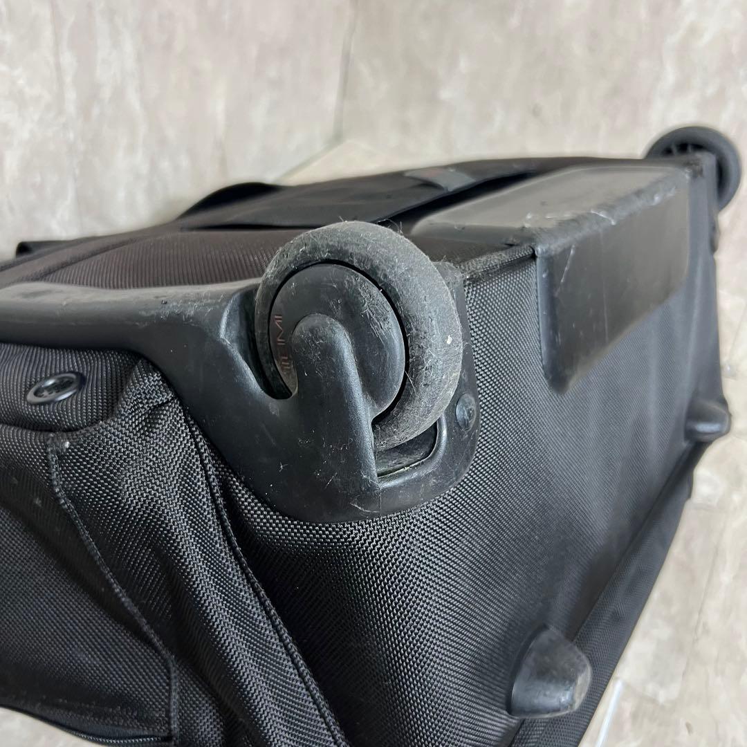 TUMI 22052DH 2輪 ビジネスキャリー キャリーバッグ 機内持込