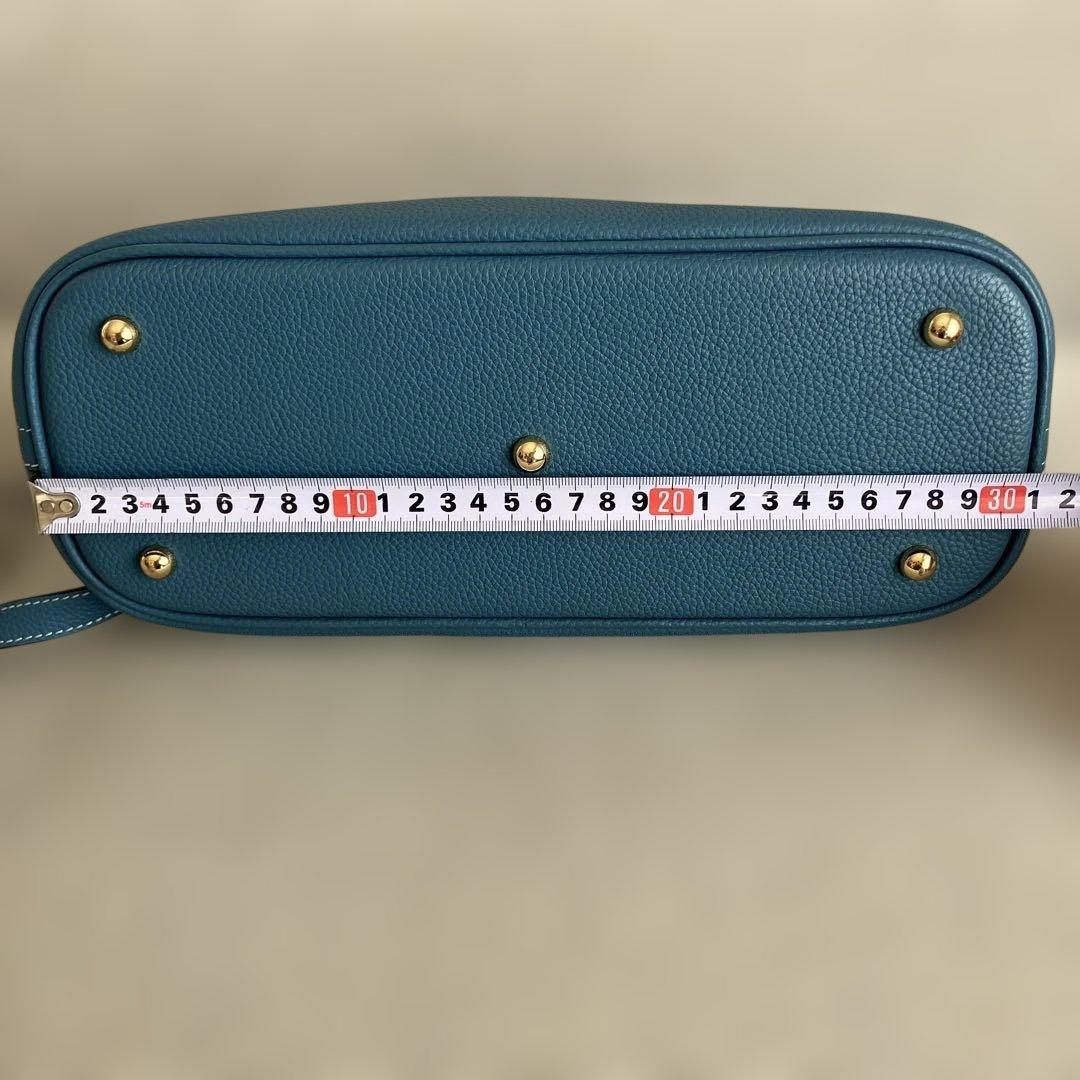 ブガッティ型　ブルーハンドバッグ