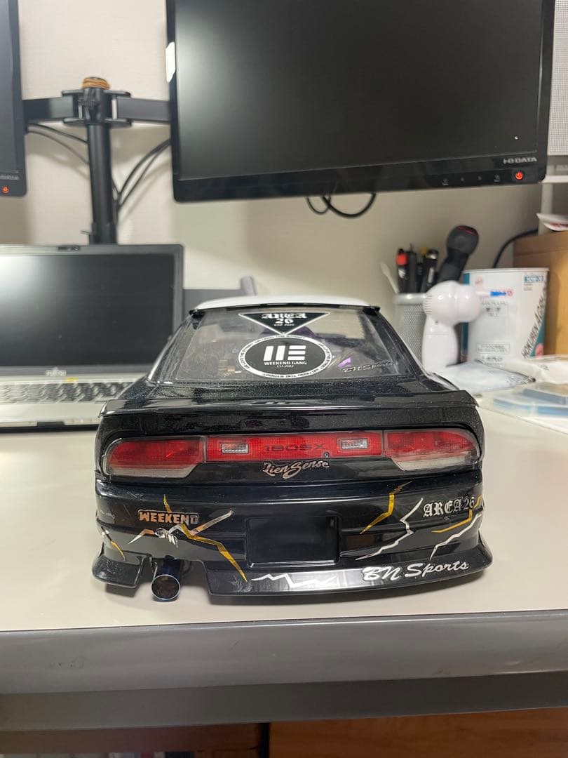 ラジコンボディー　ドリフト