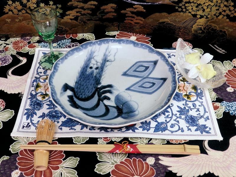 古伊万里　染付　海老に三枡紋の図　市川海老蔵　7寸皿　D813AS-CQb