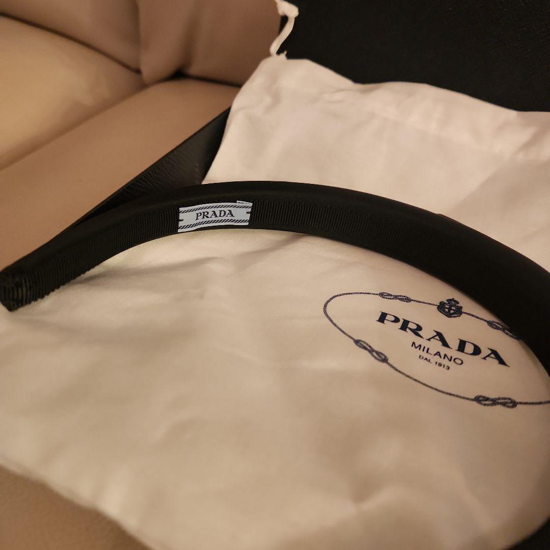 ★専用　新品未使用　PRADA ブラック ヘアバンド
