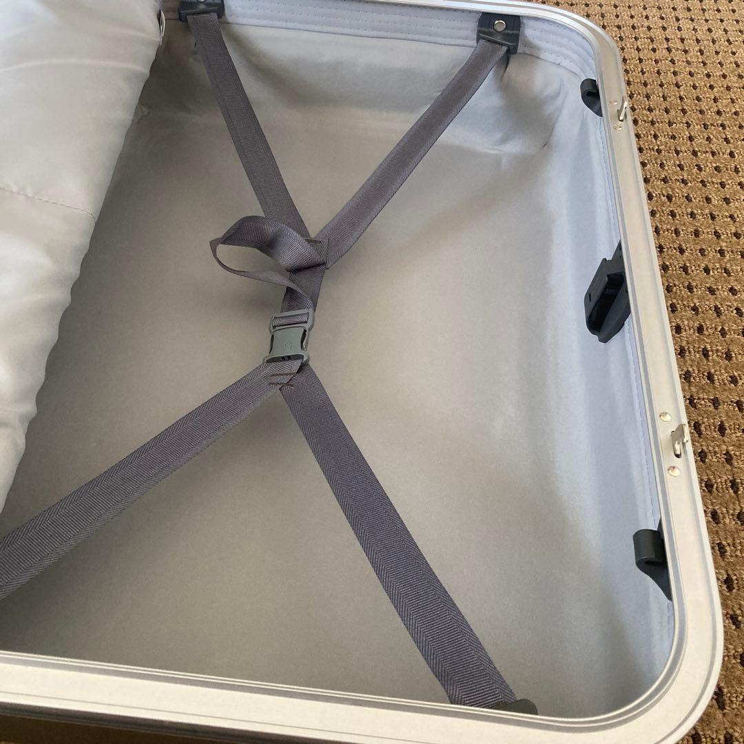 PROTECA スーツケース　日本製　中古品