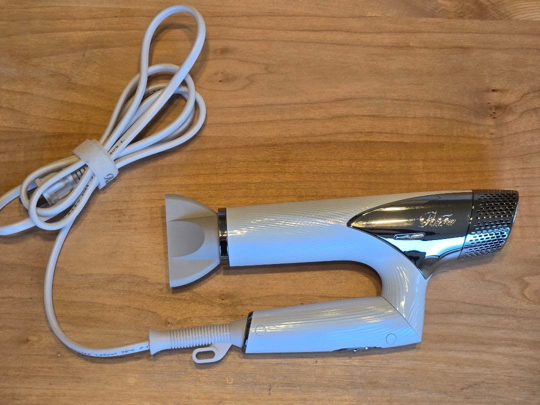 リファ スマートドライヤー RE-AN-02A ホワイト　ジャンク品