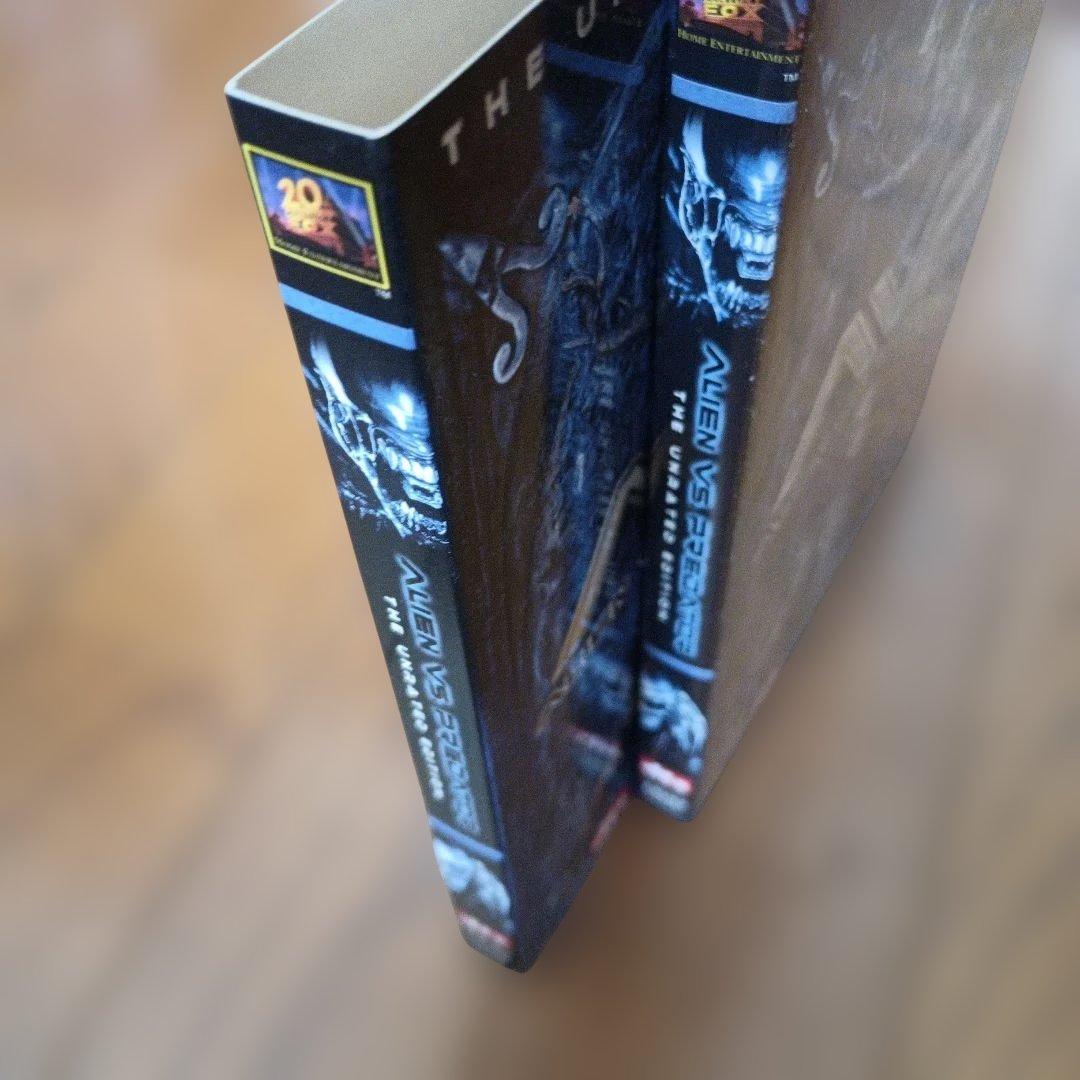 【アルピナ】エイリアンvs.プレデター完全版（プレデター特製フィギュア付）