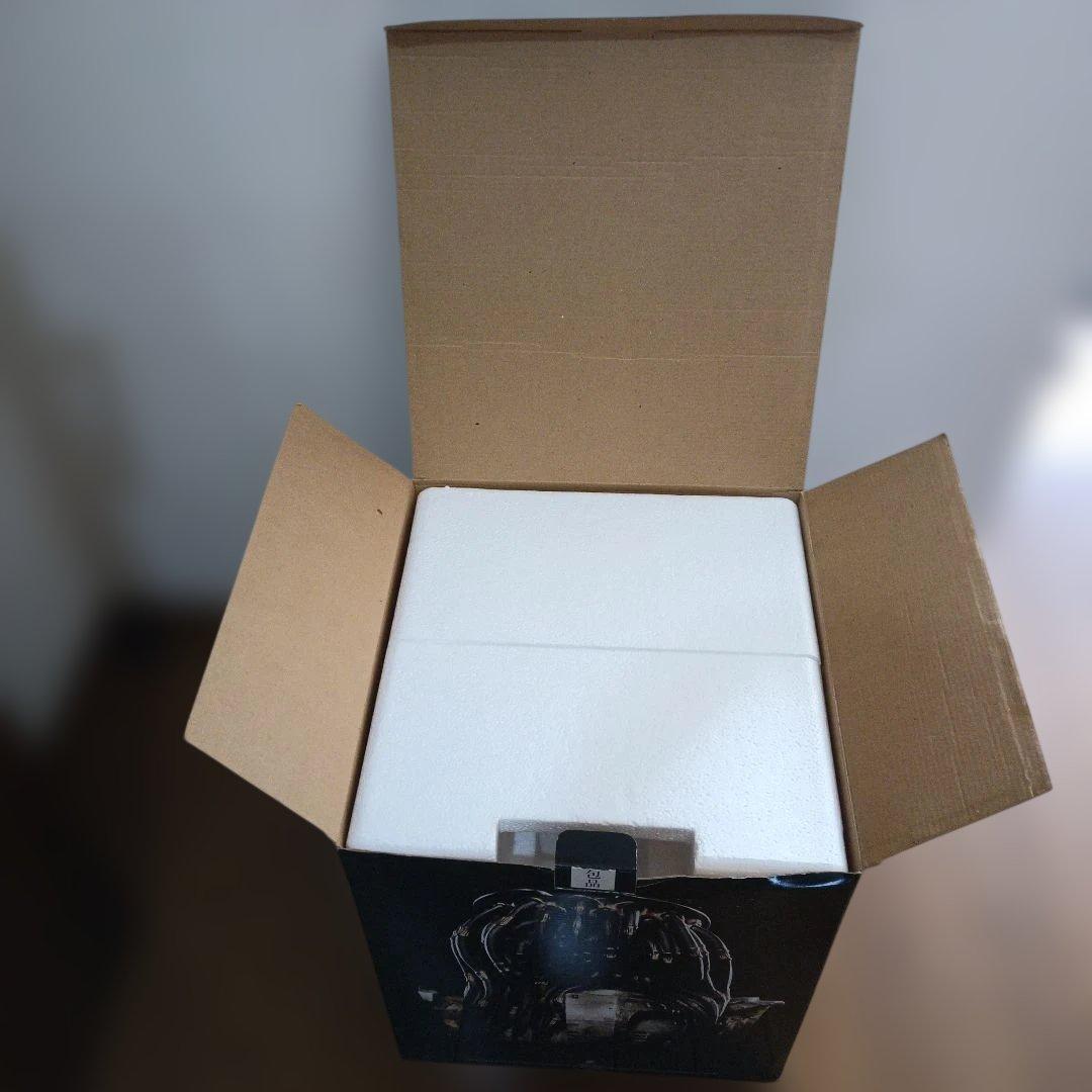 【アルピナ】エイリアンvs.プレデター完全版（プレデター特製フィギュア付）