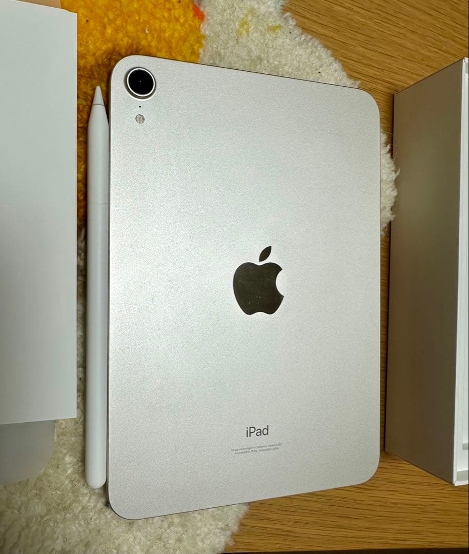 iPad mini 6, 64GB と Apple Pencil 2