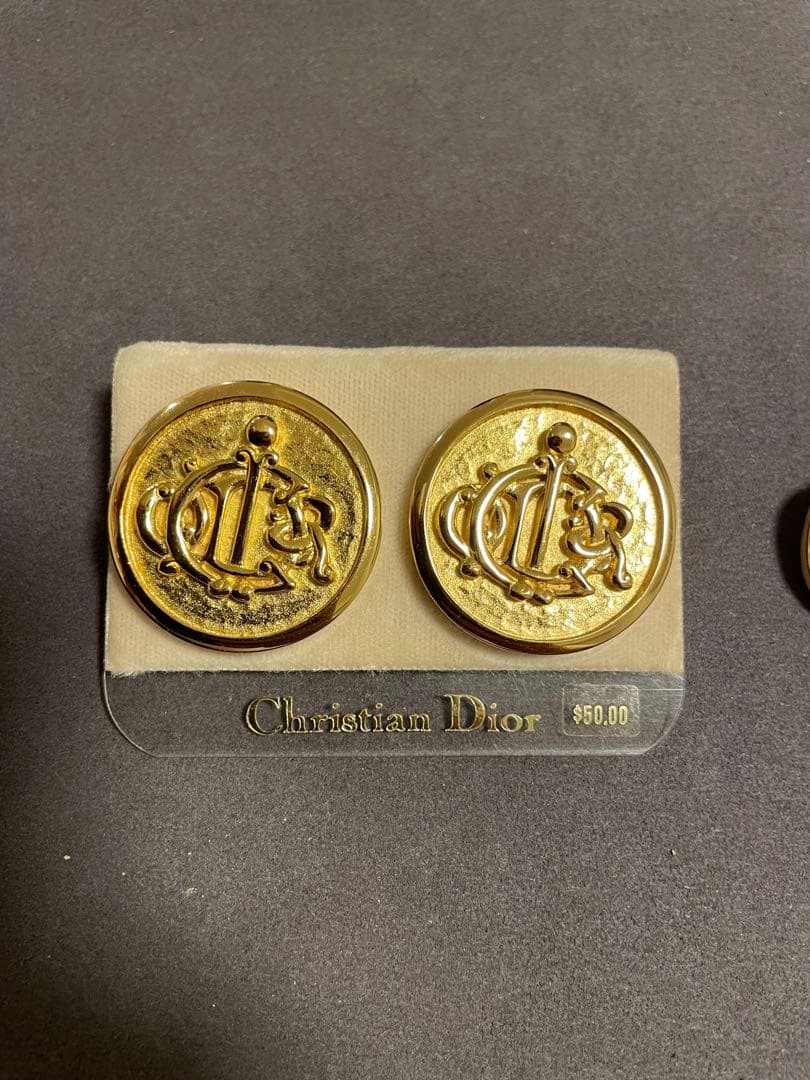 Christian Dior ゴールドブローチ・イヤリングセット【未使用品】
