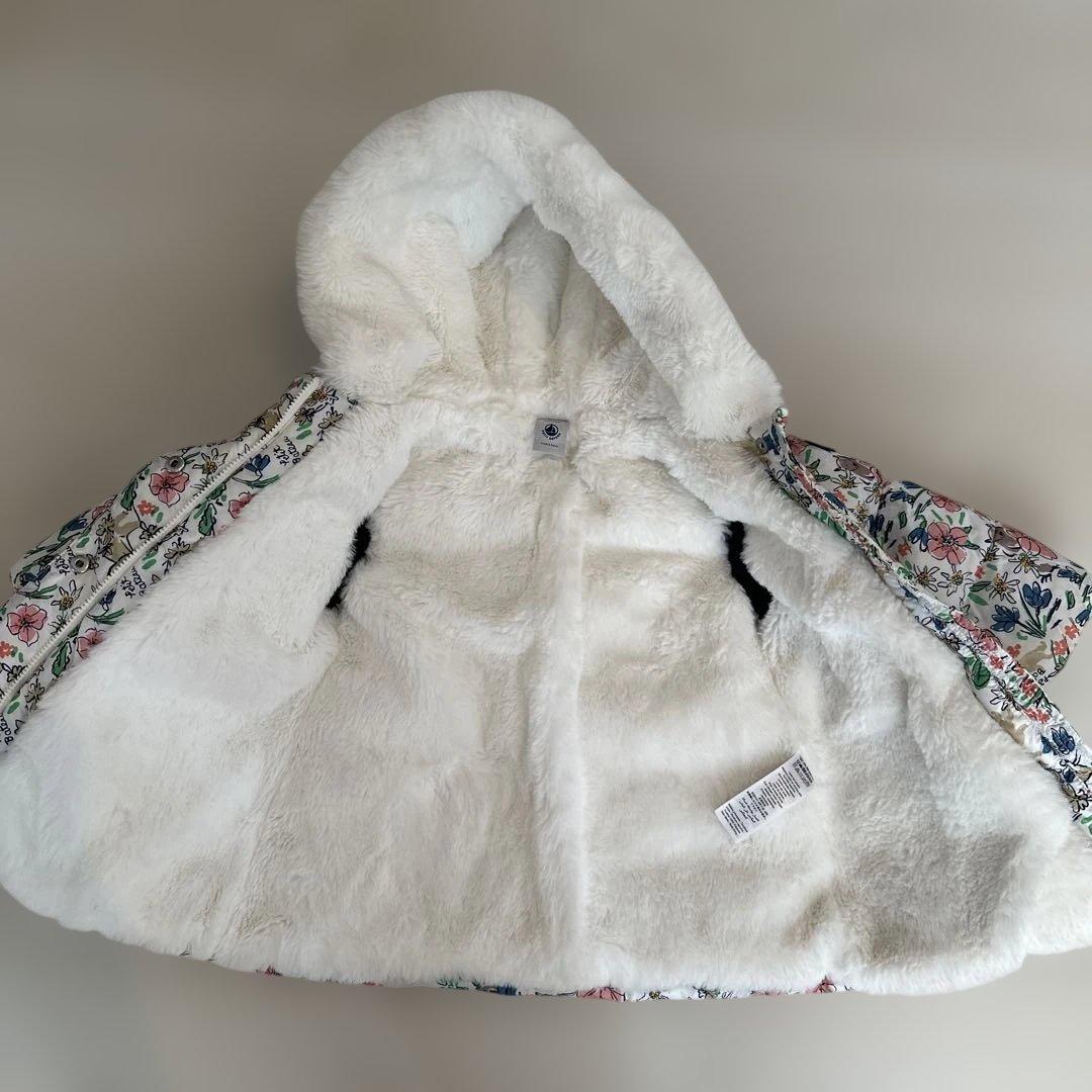【美品】プチバトーPETIT BATEAU 花柄中綿コート 24m 86cm