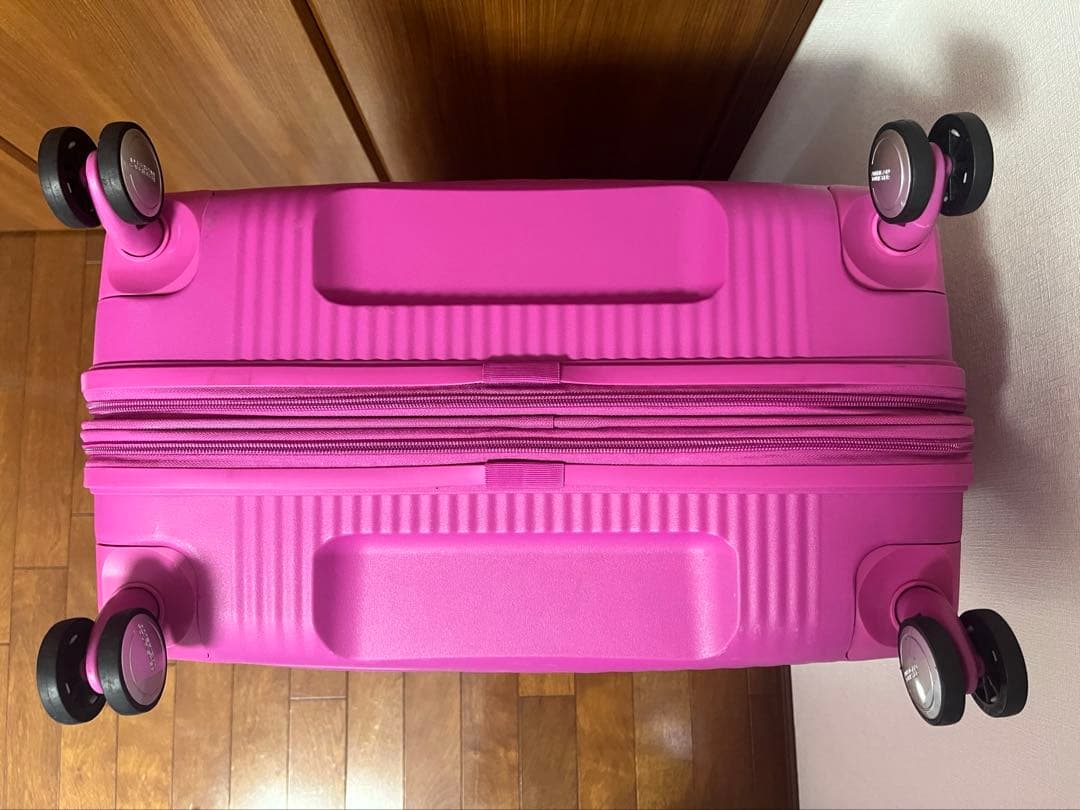 アメリカンツーリスター　サウンドボックス　スーツケース　97〜110L 77㎝