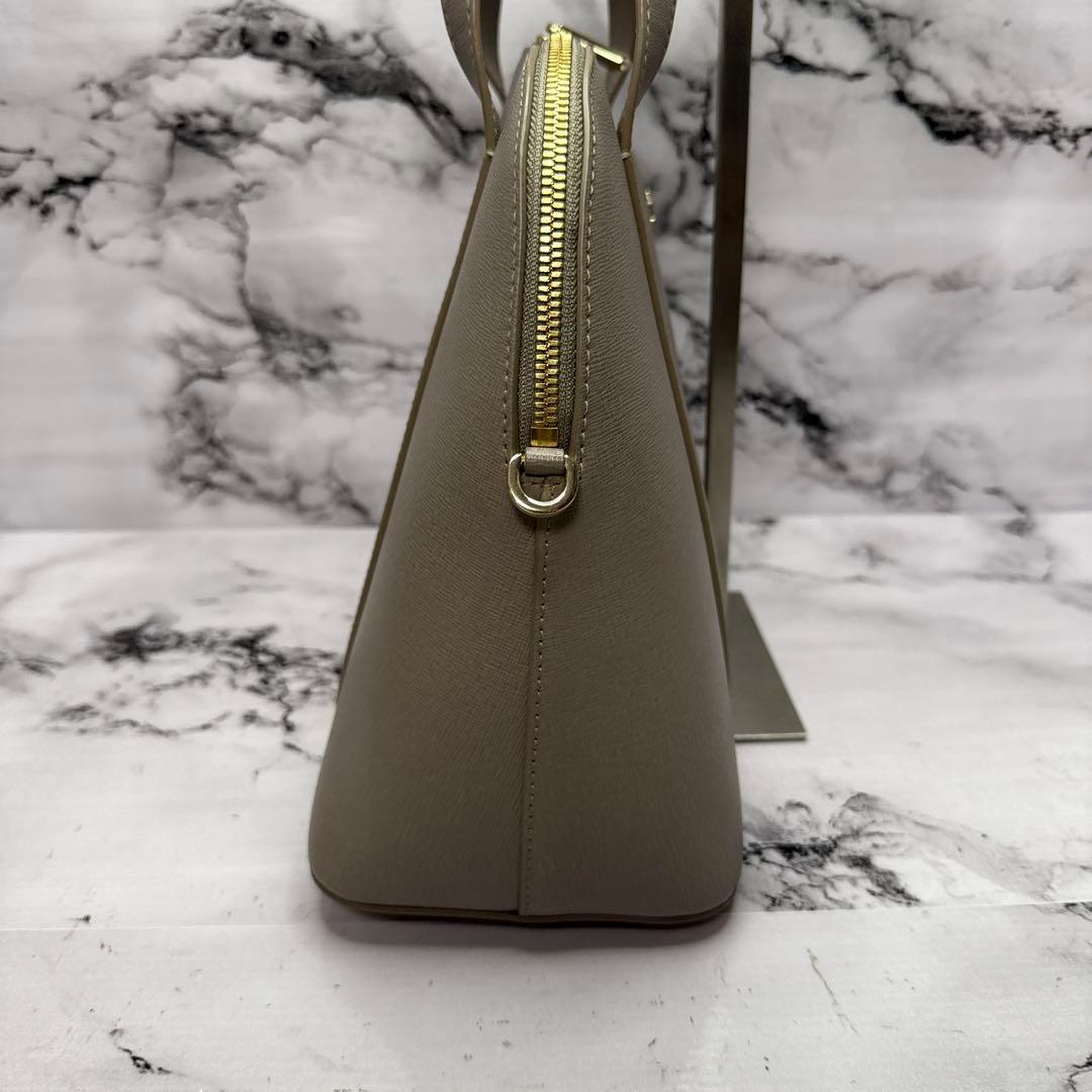 (極美品)大人気、フルラ、サンディー、2wayバック、オールレザー、人気色、金